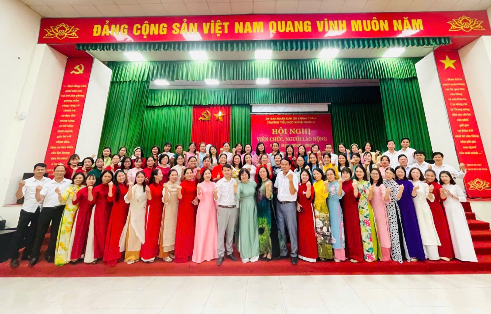 HỘI NGHỊ VIÊN CHỨC, NGƯỜI LAO ĐỘNG NĂM HỌC 2026 - 2027 TRƯỜNG TIỂU HỌC KHOÁI CHÂU 2