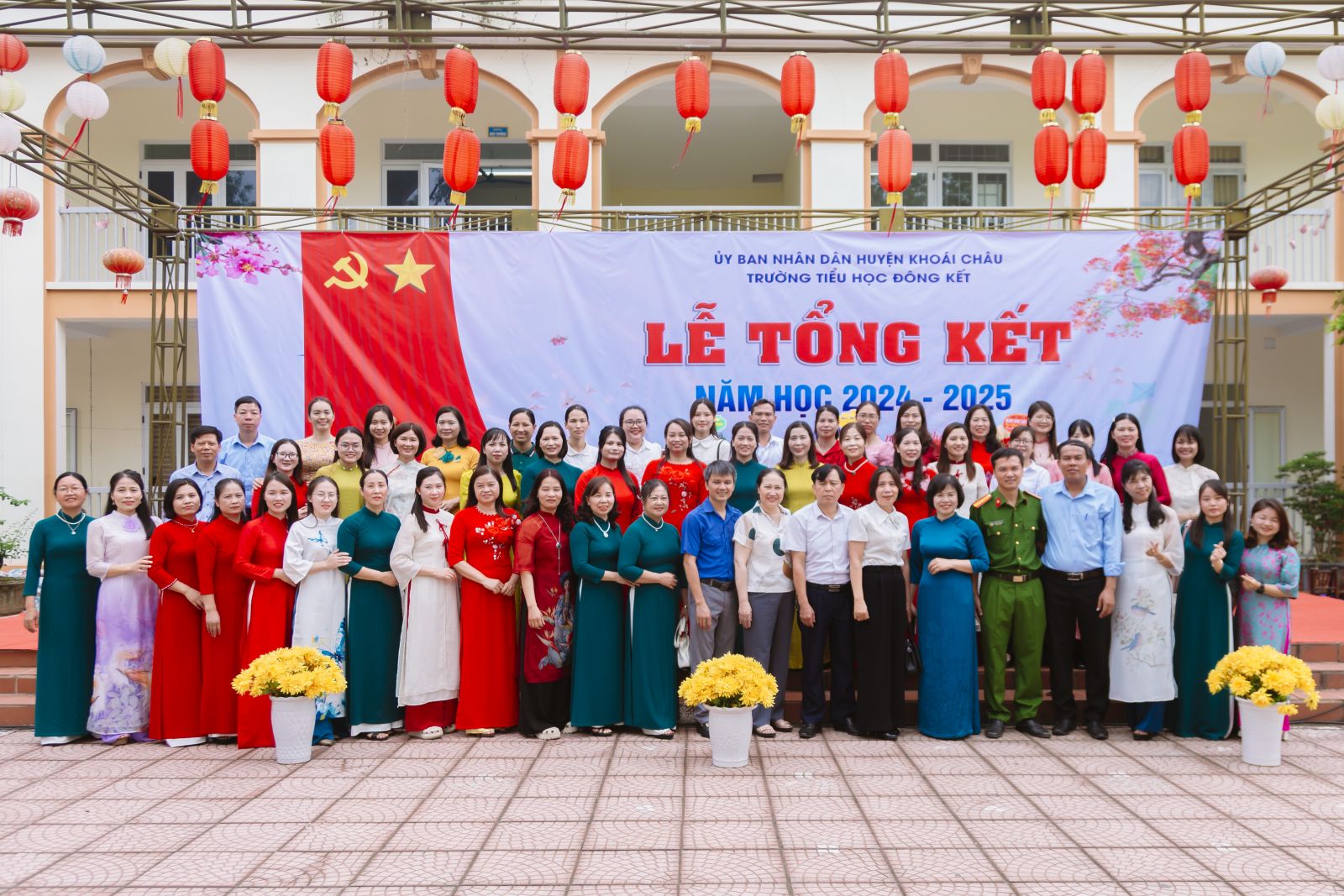 <a href='https://truongtieuhockhoaichau2.hungyen.edu.vn/tin-tuc/truong-tieu-hoc-dong-ket-long-trong-to-chuc-le-tong-ket-nam-hoc-2024-2025.html'>TRƯỜNG TIỂU HỌC ĐÔNG KẾT LONG TRỌNG TỔ CHỨC LỄ TỔNG KẾT NĂM HỌC 2024 – 2025</a>