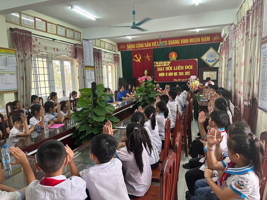 Liên đội Trường Tiểu học Đông Kết tổ chức Đại hội Liên đội nhiệm kỳ năm học 2024 – 2025